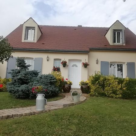 La Maison De Marie Beaumont-les-Autels Exterior foto